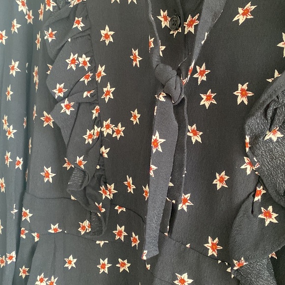 Ruffle detail Patterned Dress with side pockets - Picture 3 of 6